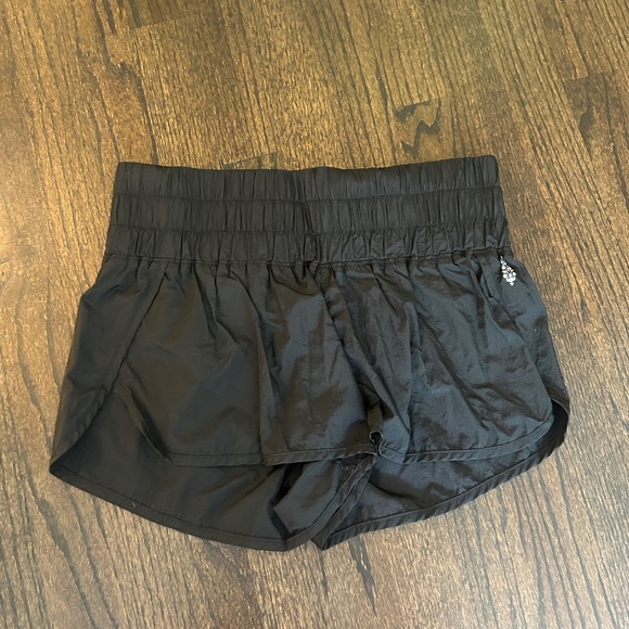 Free People mid rise shorts size small - Picture 1 of 3